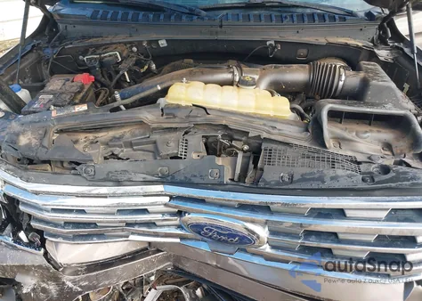 2019 Ford Expedition Max Xlt из США, поврежденный, VIN 1FMJK1HT1KEA41323